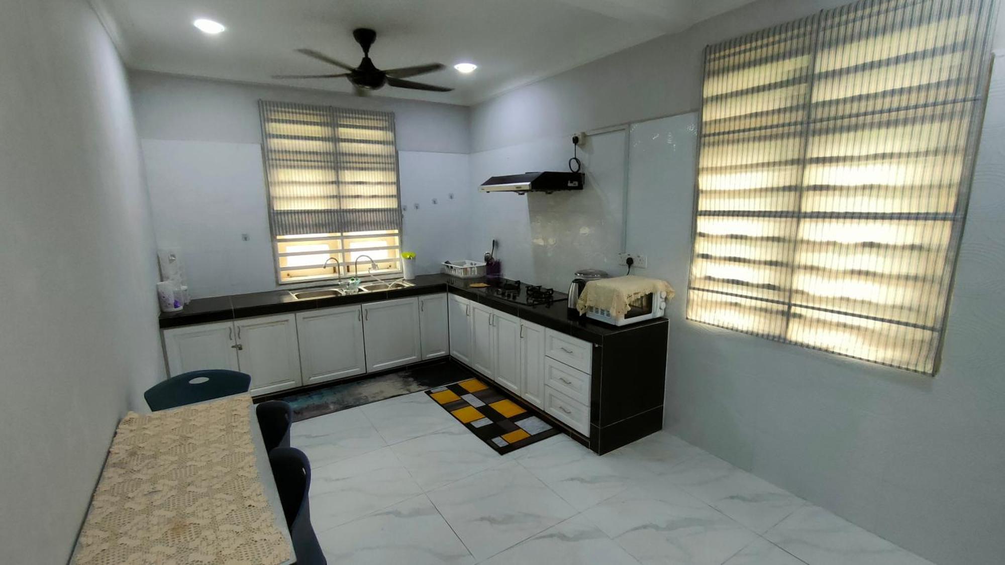 Kak Nor Villa Kuala Terengganu Exterior photo